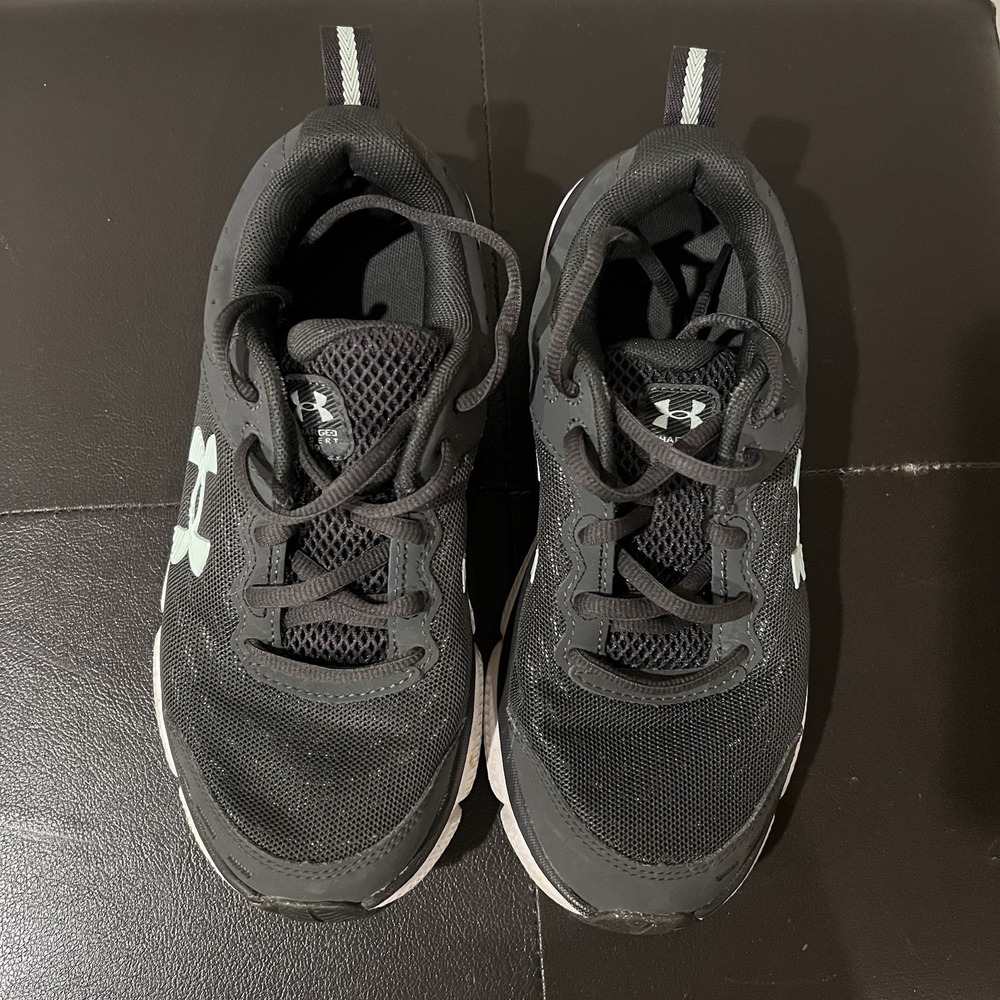 Under Armour Charged Assert‎ 10 grey Running Shoes 3026179-110 Womens Size 6 - Picture 8 of 9